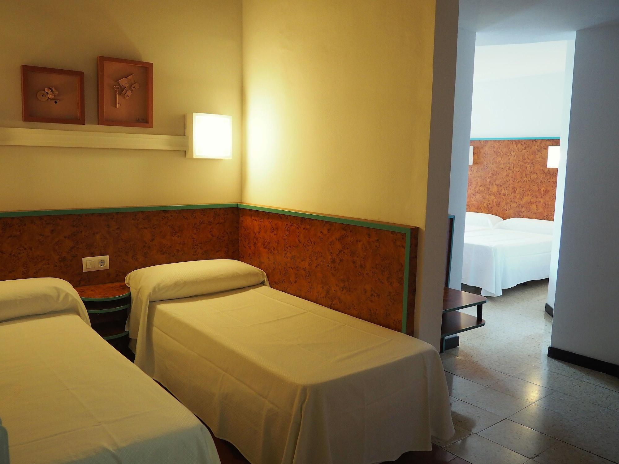 Hotel Xaine Park Lloret de Mar Exterior photo
